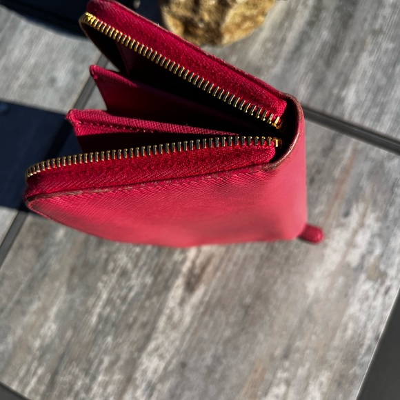 Prada Hot Pink Stefano leather zip around Wallet - Picture 8 of 8